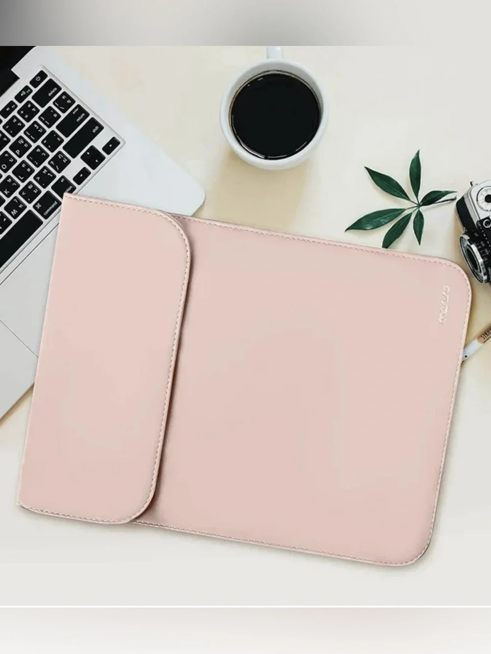 Mosiso 13” Pale Pink Faux Leather Magnetic Close Laptop Sleeve Soft Girl